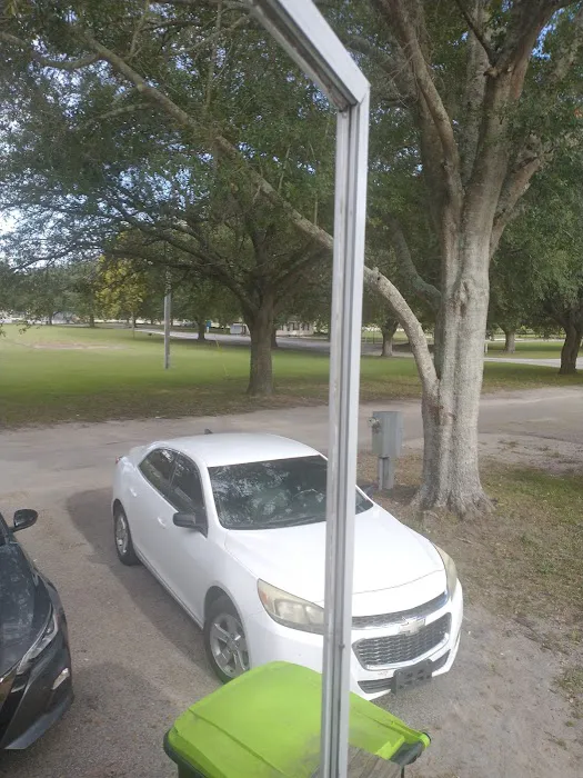 Quail Hollow Mobile Home Park Picture 2