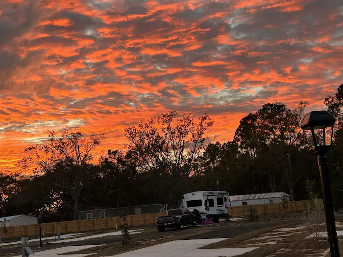 The Station RV Resort Picture 9