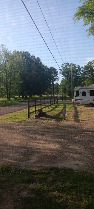 Tombigbee River RV Park Picture 5