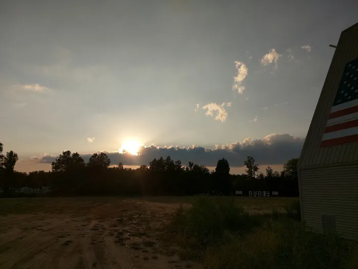 Parkwood RV Park Picture 7