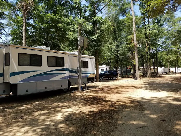 Hidden Cove RV Park Campground Picture 6