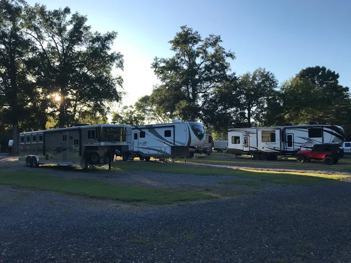 Island Road RV Park Picture 7