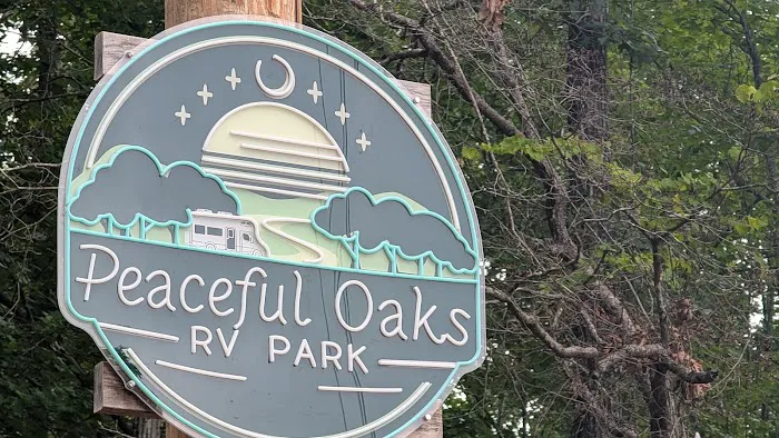 Peaceful Oaks RV Park Picture 3