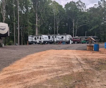 Peaceful Oaks RV Park