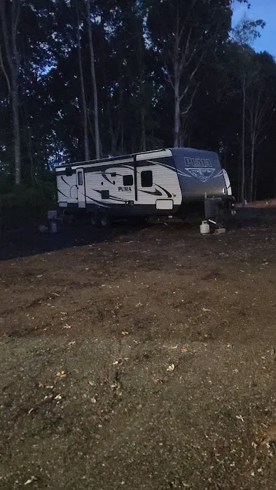 Peaceful Oaks RV Park Picture 6
