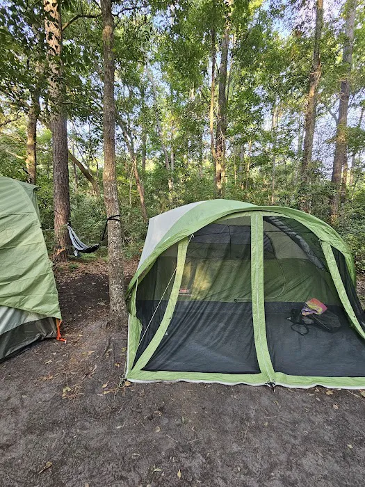 Tuck In De Wood Campgrounds Picture 3