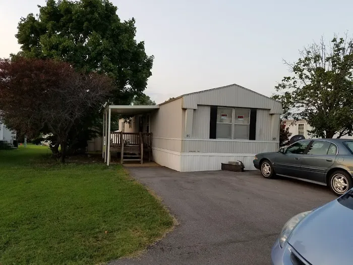 Candlelight Mobile Estates Picture 4