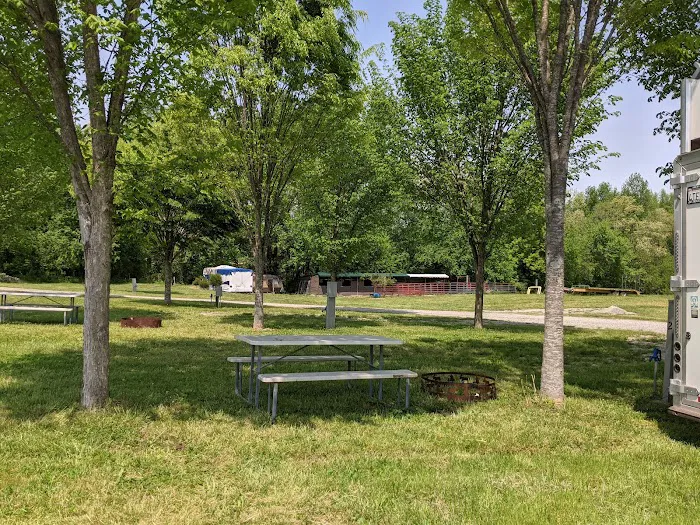 East Fork Stables & Campground Picture 8