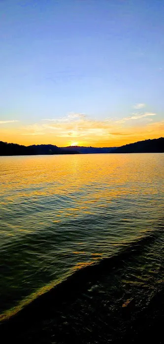 Cove Creek Campground Picture 5