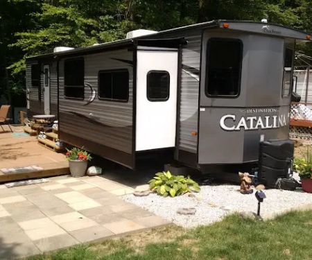 Charlarose Lake & Campground