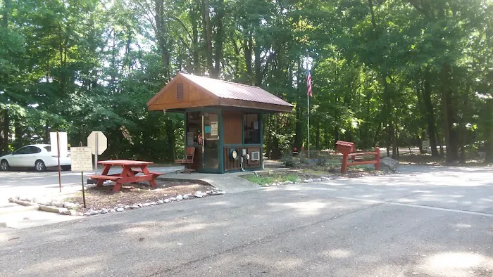Hawthorn Park Campground- Vigo County Parks Picture 4