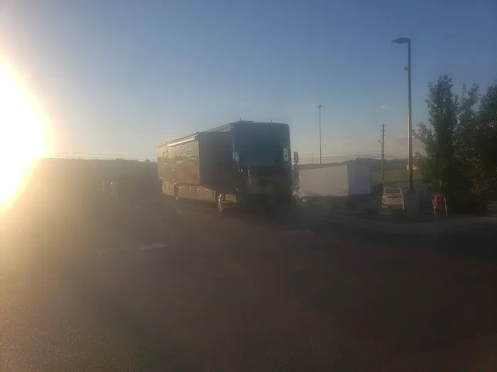 Love's RV Hookup Picture 5