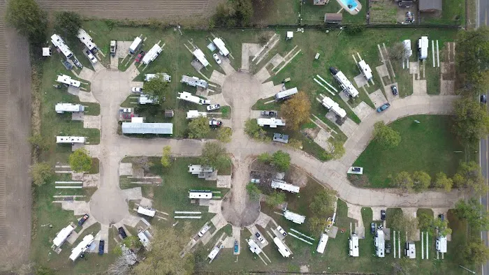 Pine Meadows RV Park Picture 5