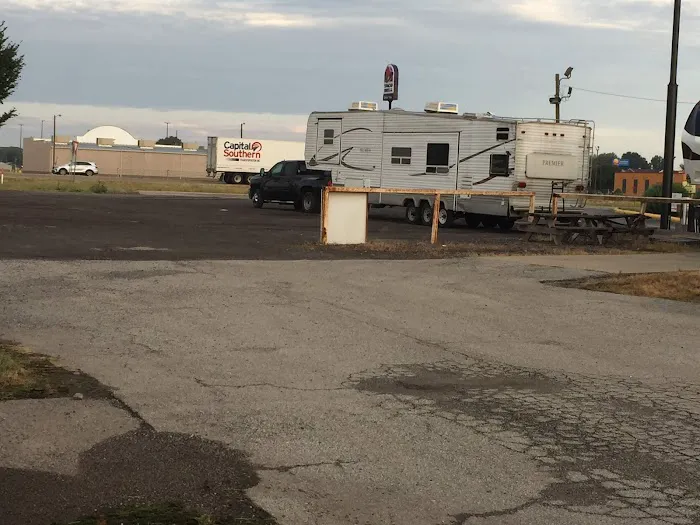 Blytheville RV Park Picture 4
