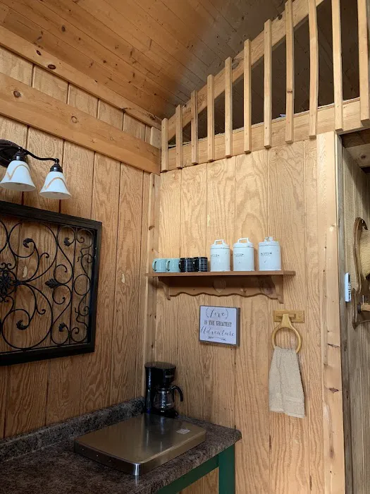 Camp Safe Haven/ Earthbound lodging Picture 5
