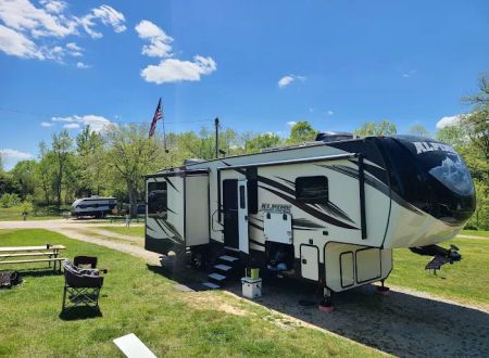 Singing Hills RV Park