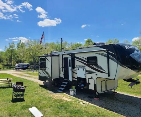 Singing Hills RV Park