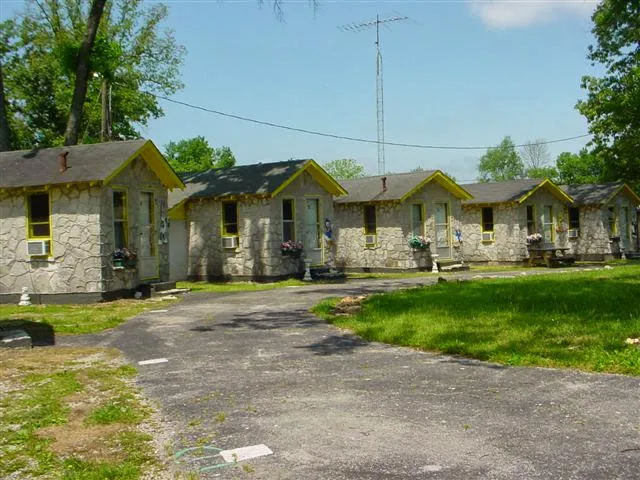 Rock Cabin Camping Picture 1