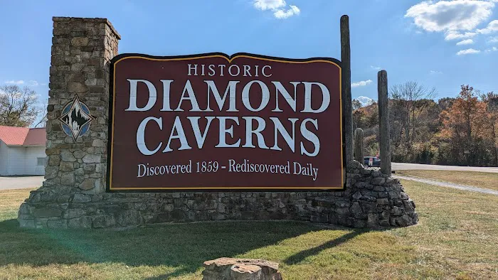 Thousand Trails Diamond Caverns RV & Golf Resort Picture 7
