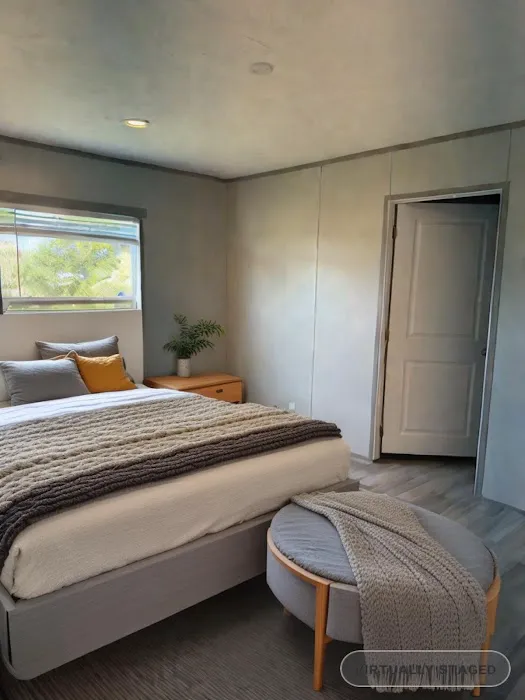 Isle of View Mobile Home Community Picture 1