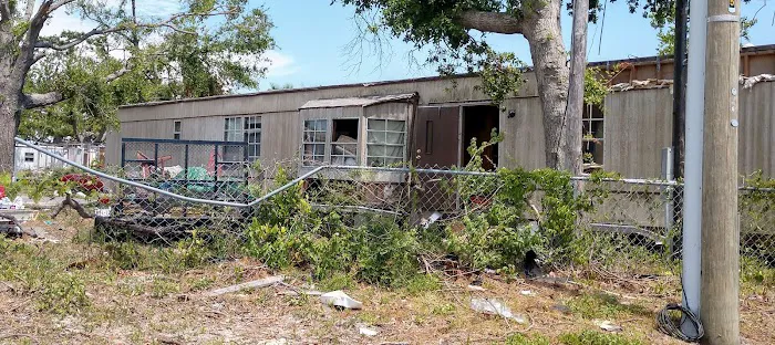 Circle J Trailer Court Picture 1