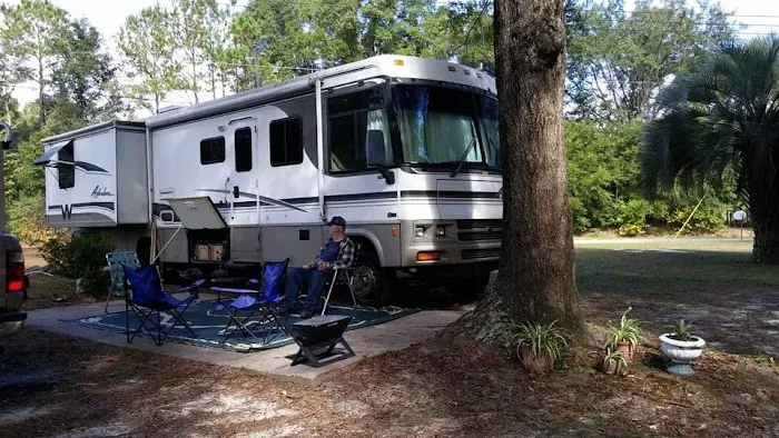 Eagles Nest Mobile Home & RV Picture 2