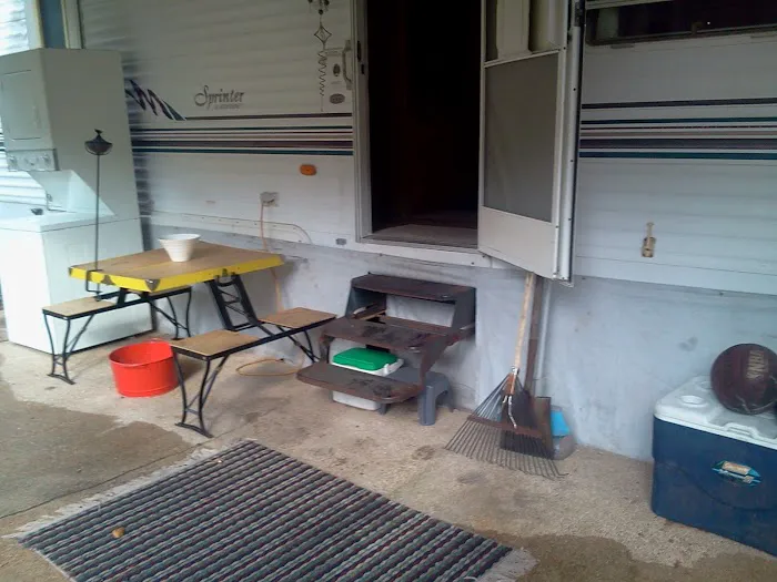 Eagles Nest Mobile Home & RV Picture 8