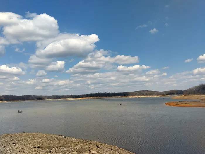 Bailey's Point Campground store Picture 7
