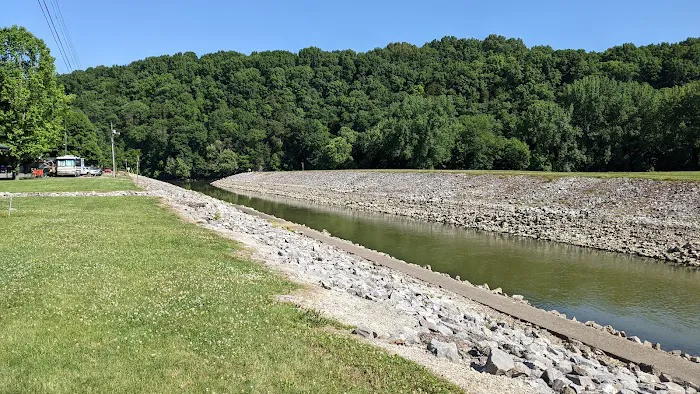 Tailwater Campground Picture 2