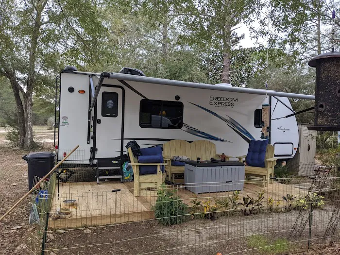 Green Acres Mobile Home Park Picture 2