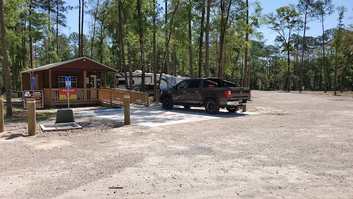 Black Creek RV Park Picture 5