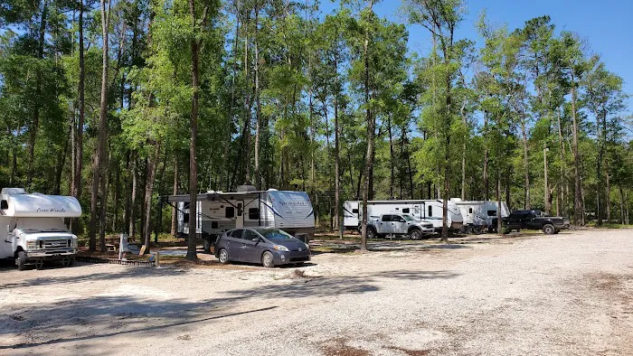Black Creek RV Park Picture 8