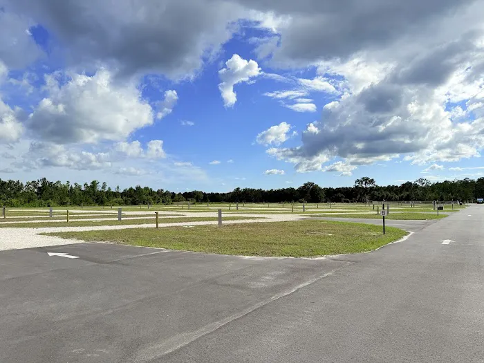 Sharrah's RV Park Picture 4