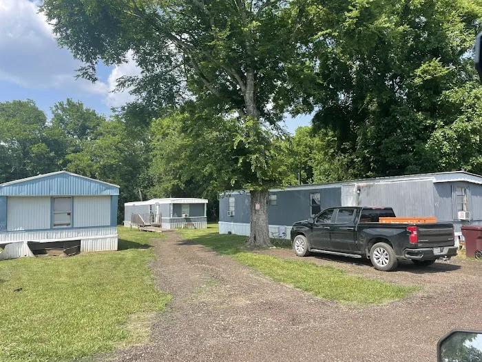 Lucious Mobile Home Rentals Picture 1
