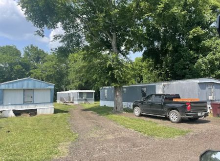 Lucious Mobile Home Rentals