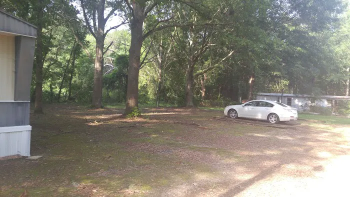 Lakeside Park Mobile Home Community Picture 7
