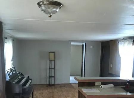 Lakeside Park Mobile Home Community
