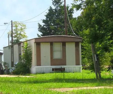 University Hills Mobile Home Park