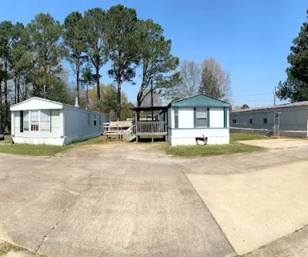 Bulldog Mobile Home & RV Park LLC