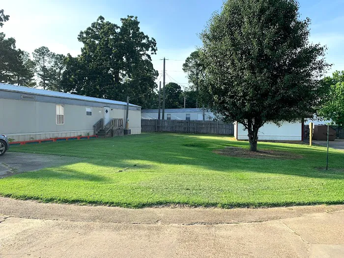 Bulldog Mobile Home & RV Park LLC Picture 10