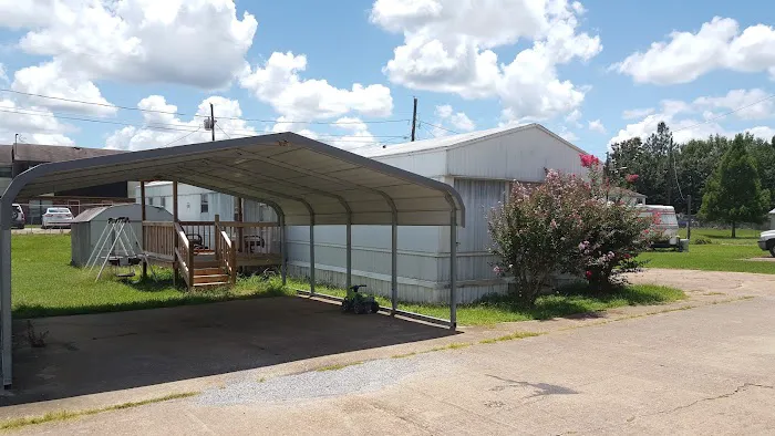 Bulldog Mobile Home & RV Park LLC Picture 3