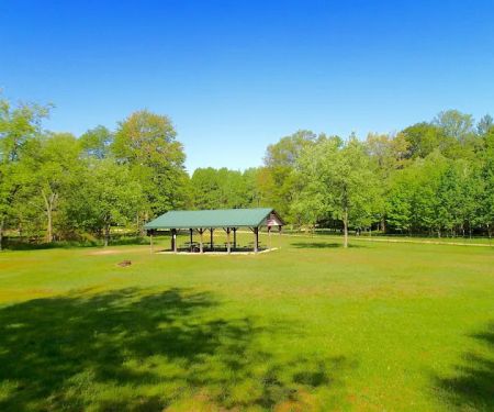 Ludington East / Pere Marquette River KOA Holiday