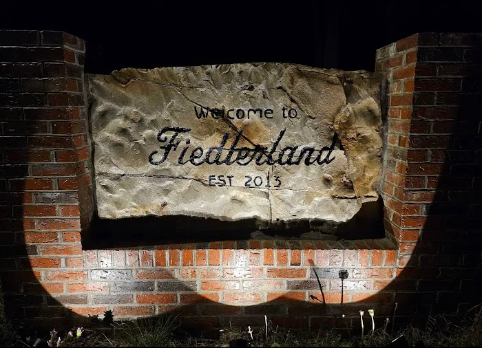 Fiedlerland RV Park & Campground Picture 10