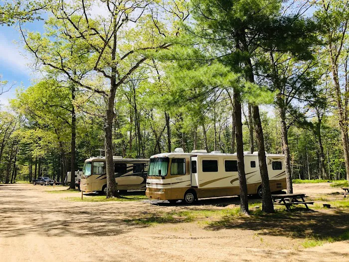 Peaceful Winds RV Park Campground Picture 2