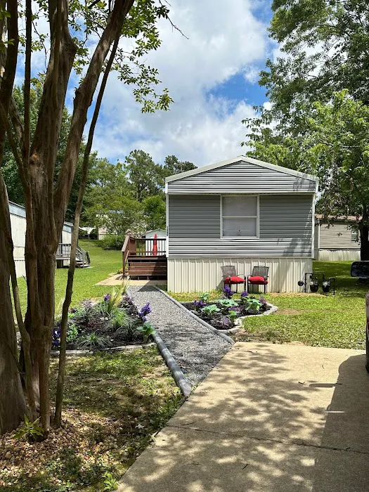 Magnolia Hills Mobile Home Community Picture 9
