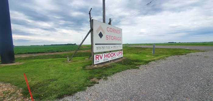 Corner RV Park Picture 9