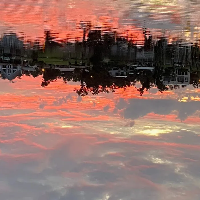 Gulf Oaks RV Park & Smuggler's Cove Marina Picture 2