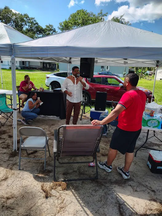 Orange Park Mobile Home Community Picture 7