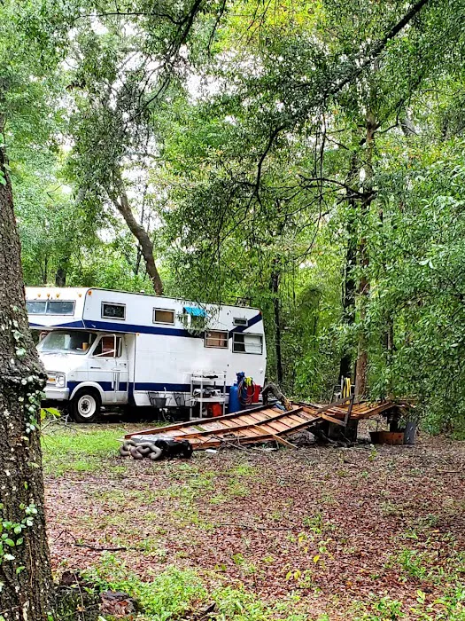 Tallahassee Oakwoods Mobile Home & RV Park Picture 4