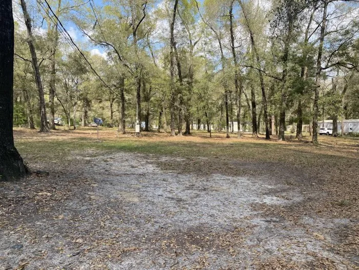 Tallahassee Oakwoods Mobile Home & RV Park Picture 1